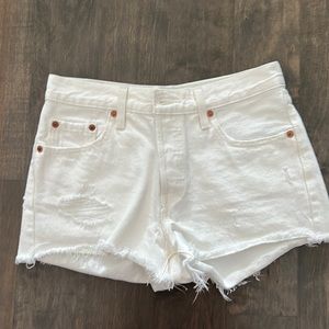 Levi’s shorts